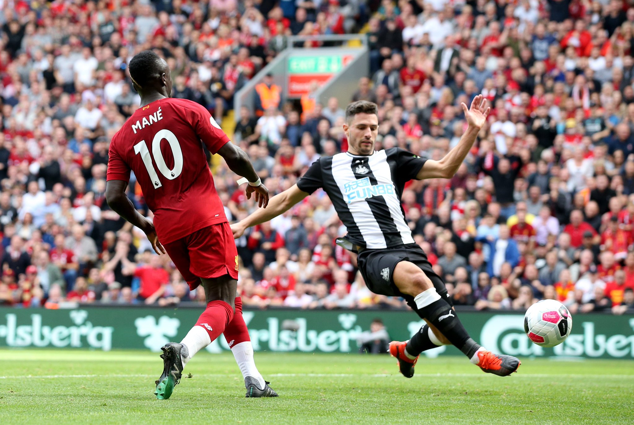 许多国际知 许多国际知